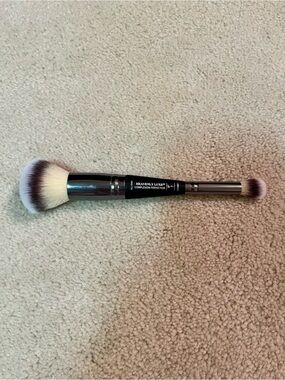 IT Cosmetics Heavenly Luxe Complexion Perfection Brush #7